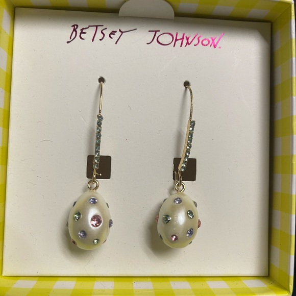 Betsey Johnson easter egg earrings. White eggs with multi color gemstones - Picture 3 of 3